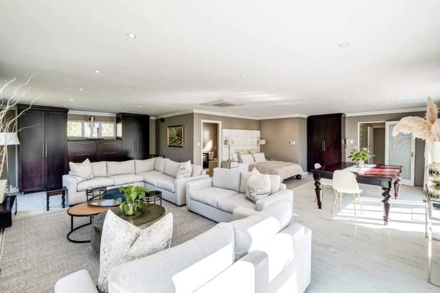 6 Bedroom Property for Sale in Newlands Western Cape